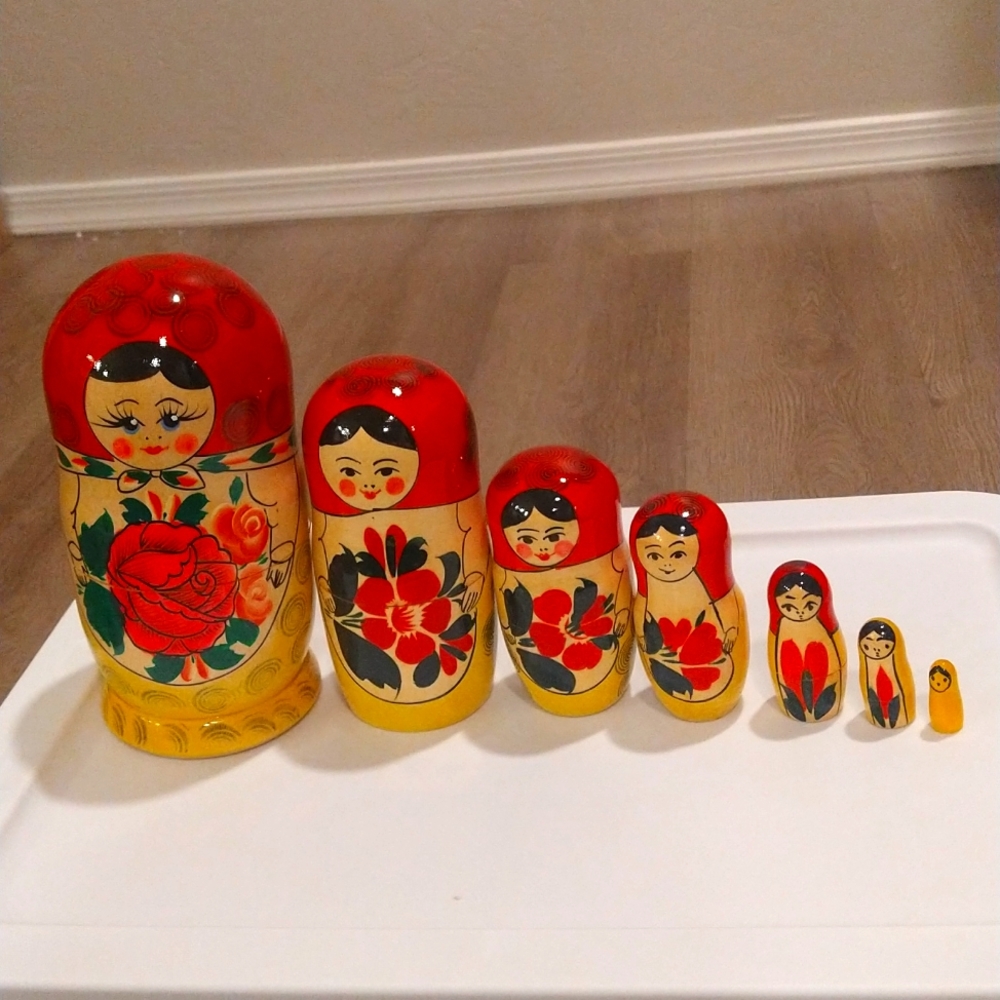 Russian Nesting Dolls Matryoshka